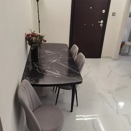Apartment 70m 2br Bright Luxury