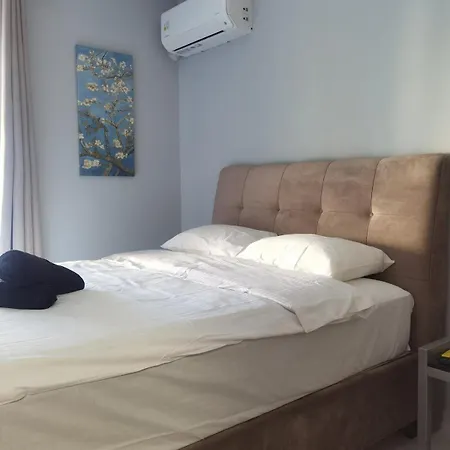 70m 2br Bright Luxury Athens